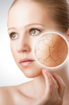 Andrea Ortiz te ofrece la limpieza facial profunda.