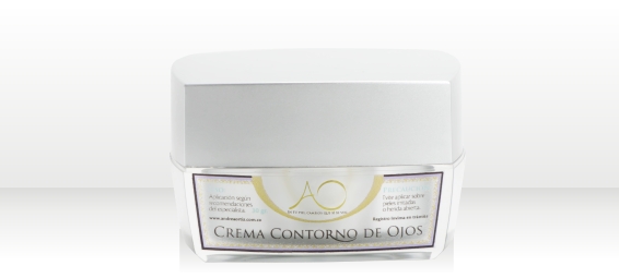 Andrea Ortiz te ofrece la Crema Contorno de Ojos como parte de los kits de belleza AO.